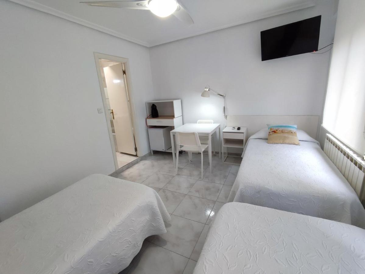 Hostal Lucy Santander Ngoại thất bức ảnh