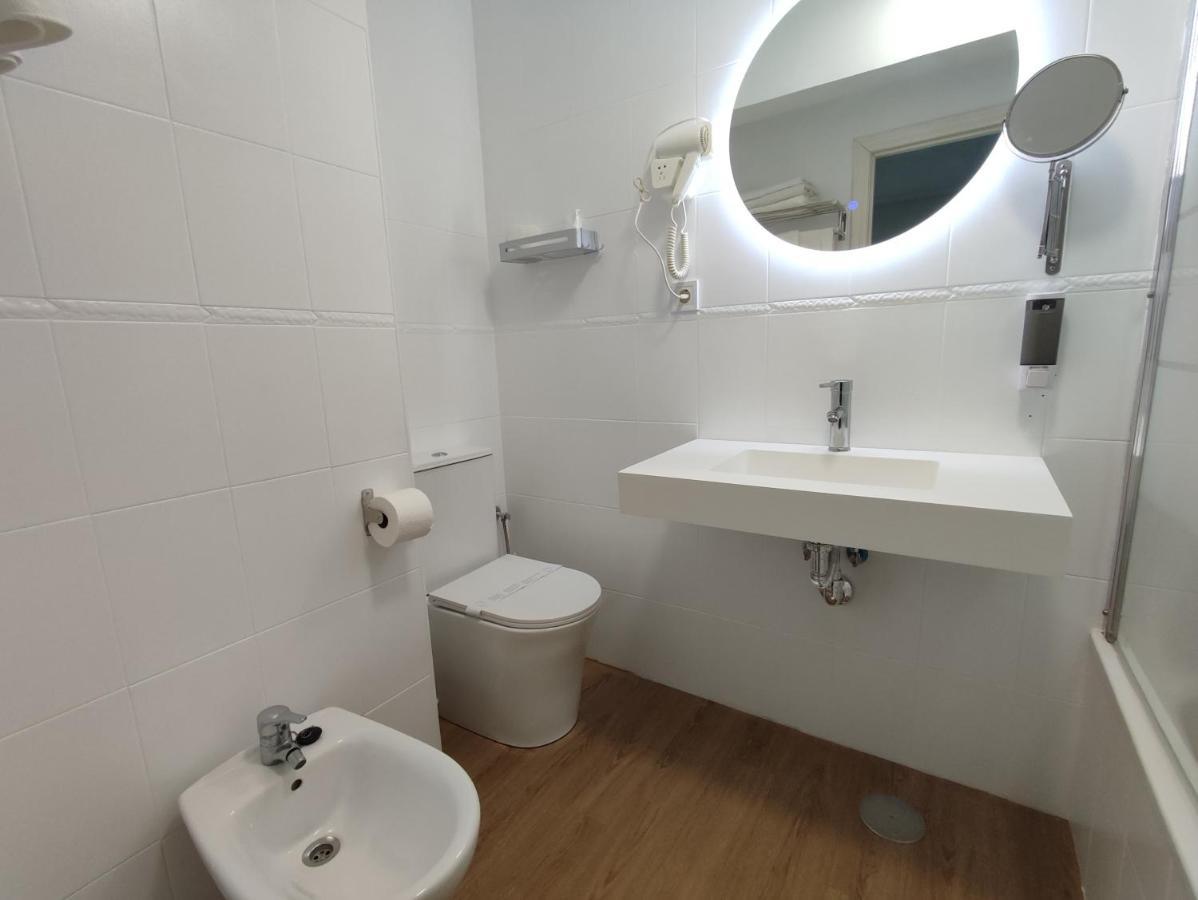 Hostal Lucy Santander Ngoại thất bức ảnh